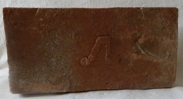 aki086.jpg (47134 bytes)