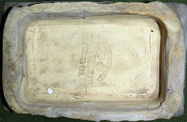 tutk329.jpg (39671 bytes)