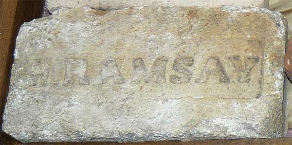 tutk335.jpg (36299 bytes)