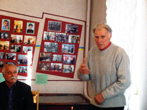 kar1066.jpg (67697 bytes)
