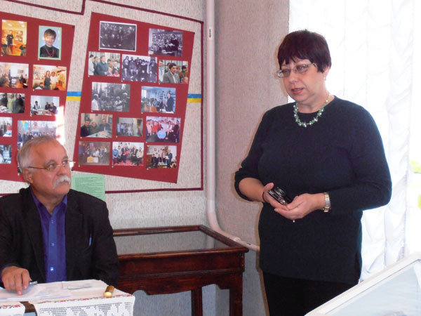 kar1067.jpg (64406 bytes)