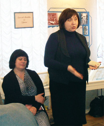 kar1069.jpg (41369 bytes)