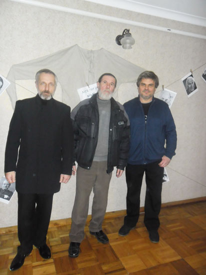kar1369.jpg (37029 bytes)