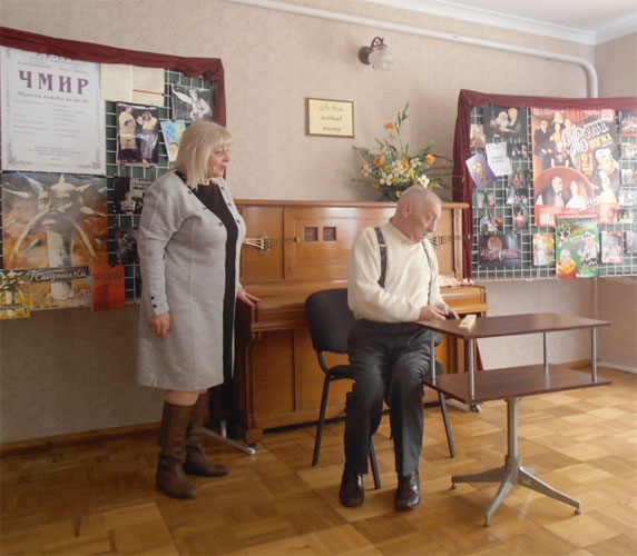 kar1466.jpg (64287 bytes)