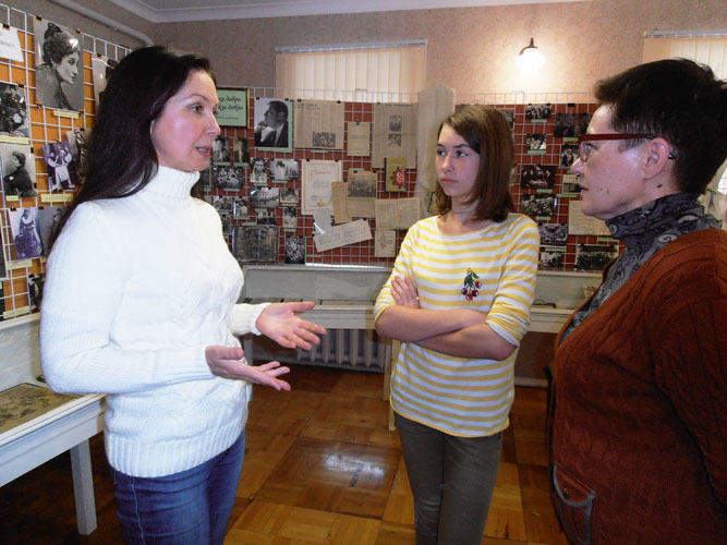 kar1671.jpg (88001 bytes)