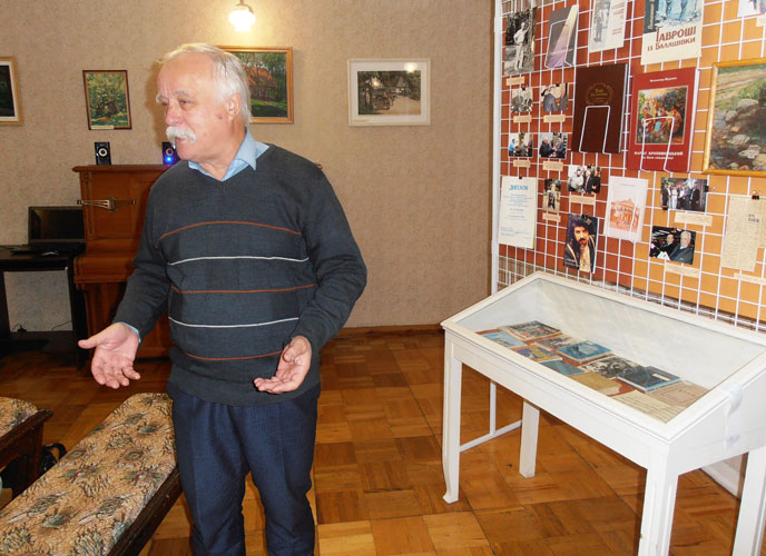 kar1973.jpg (98101 bytes)