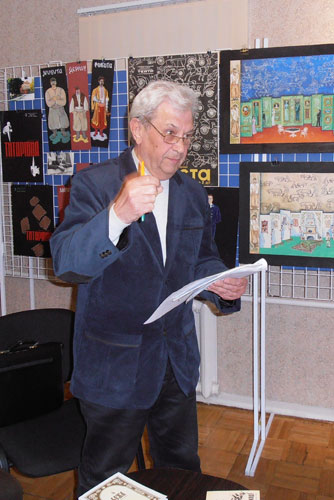 kar2078.jpg (48782 bytes)