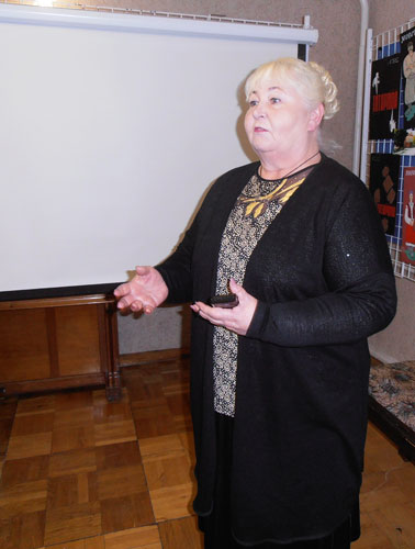 kar2088.jpg (34990 bytes)