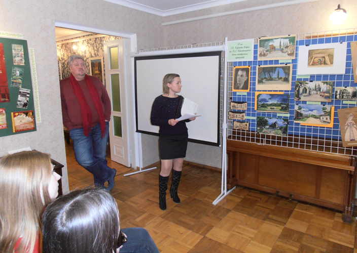 kar2093.jpg (344265 bytes)