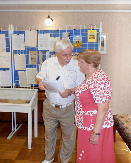 kar2228.jpg (65441 bytes)