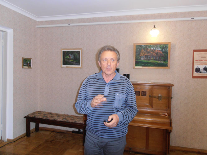 kar2241.jpg (65240 bytes)