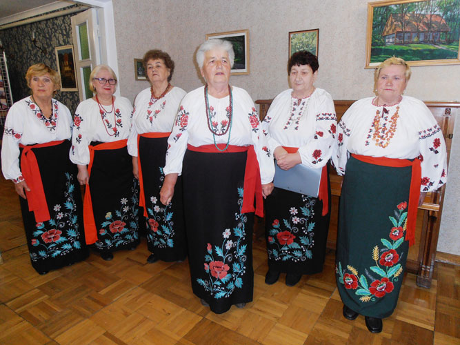 kar2298.jpg (99574 bytes)