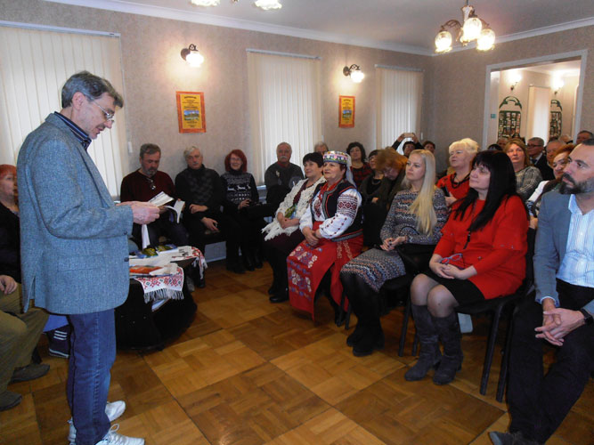 kar2337.jpg (81457 bytes)