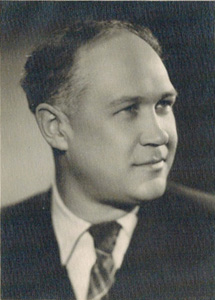 kar2627-014.jpg (26879 bytes)