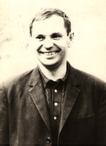 kar2627-020.jpg (21146 bytes)