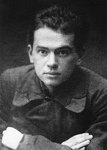 kar637.jpg (14640 bytes)