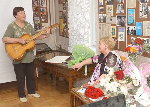 kar740.jpg (35698 bytes)