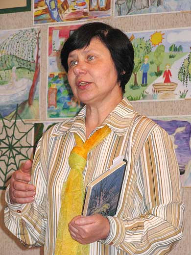 kar893.jpg (40713 bytes)